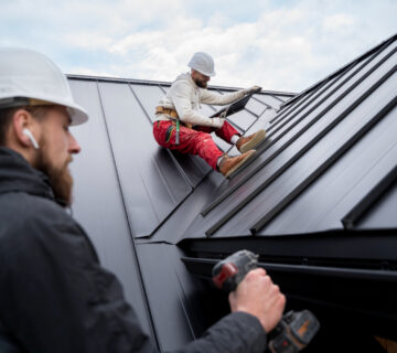 Roofing Repairs vs. Full Replacements: Choosing the Right Option